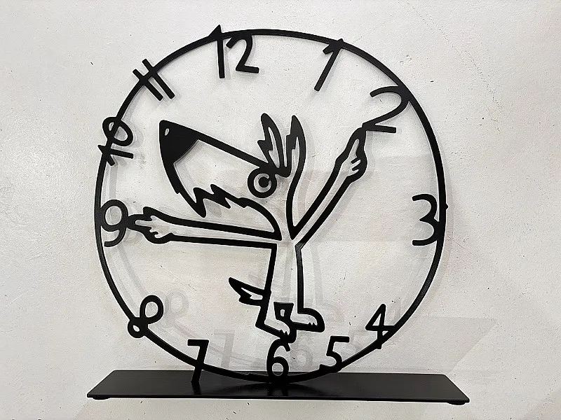 Steel Watch dog by David Kuijers